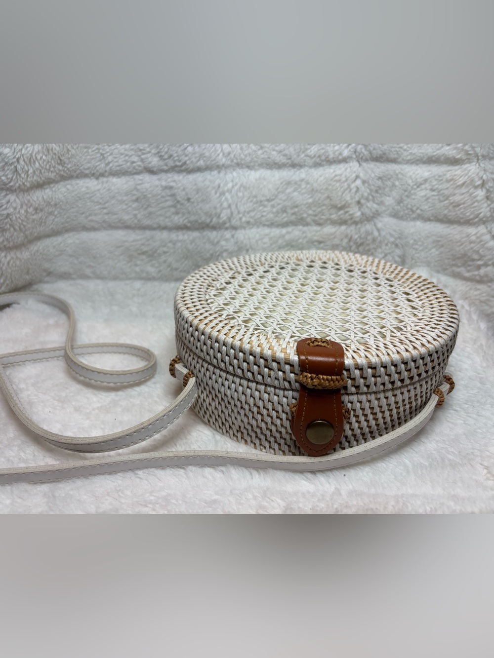 ANTHROPOLOGIE The White Rattan Wicker Straw Crossbody Bag purse